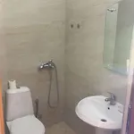 Vadeha Hotel *