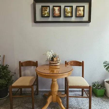 Vadeha Hotel *