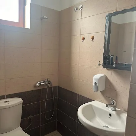 Hotel Vadeha *