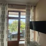 Vadeha Hotel *