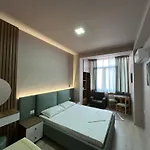 Vadeha فندق بورغراديك