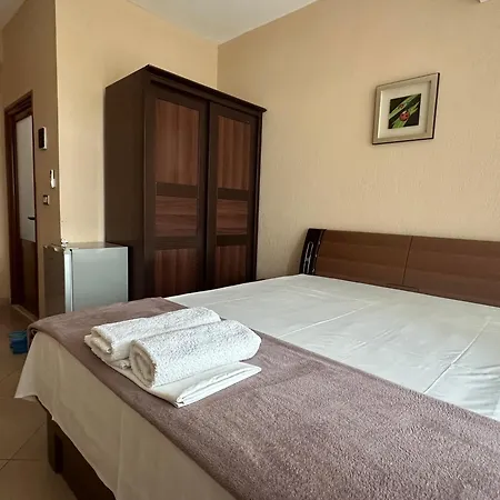 Hotell Vadeha *